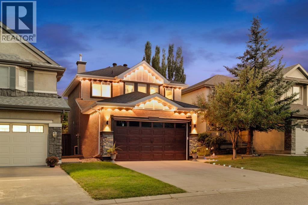 251 Everwillow Close SW|Calgary, Alberta T2Y4G4