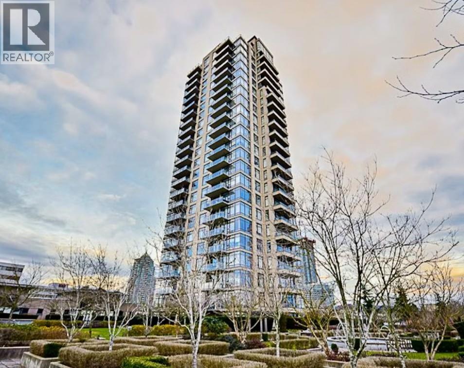 1703 4250 DAWSON STREET|Burnaby, British Columbia V5C4B1