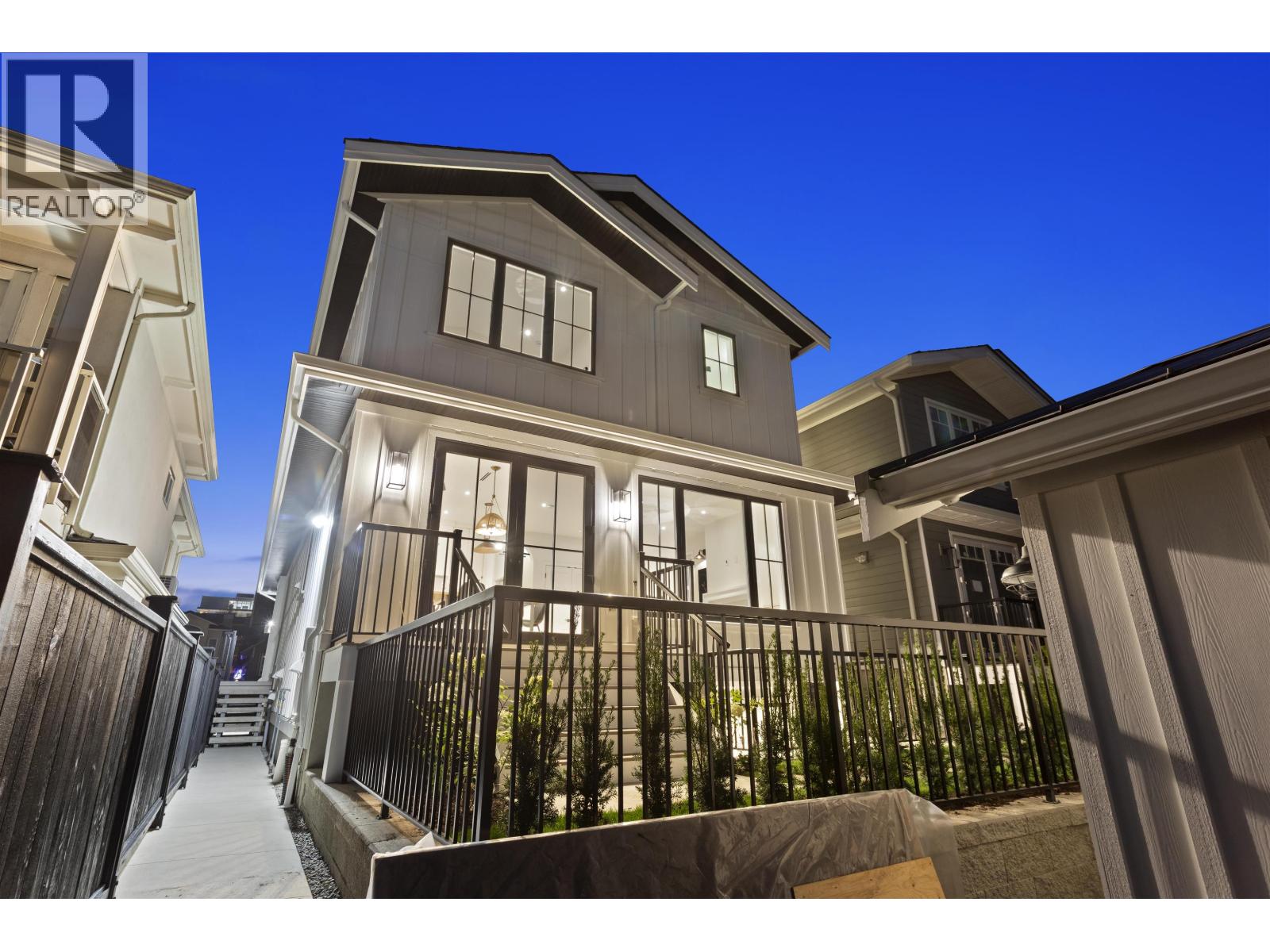 Property image for 2 4315 ALBERT STREET|Burnaby, British Columbia V5C2E9