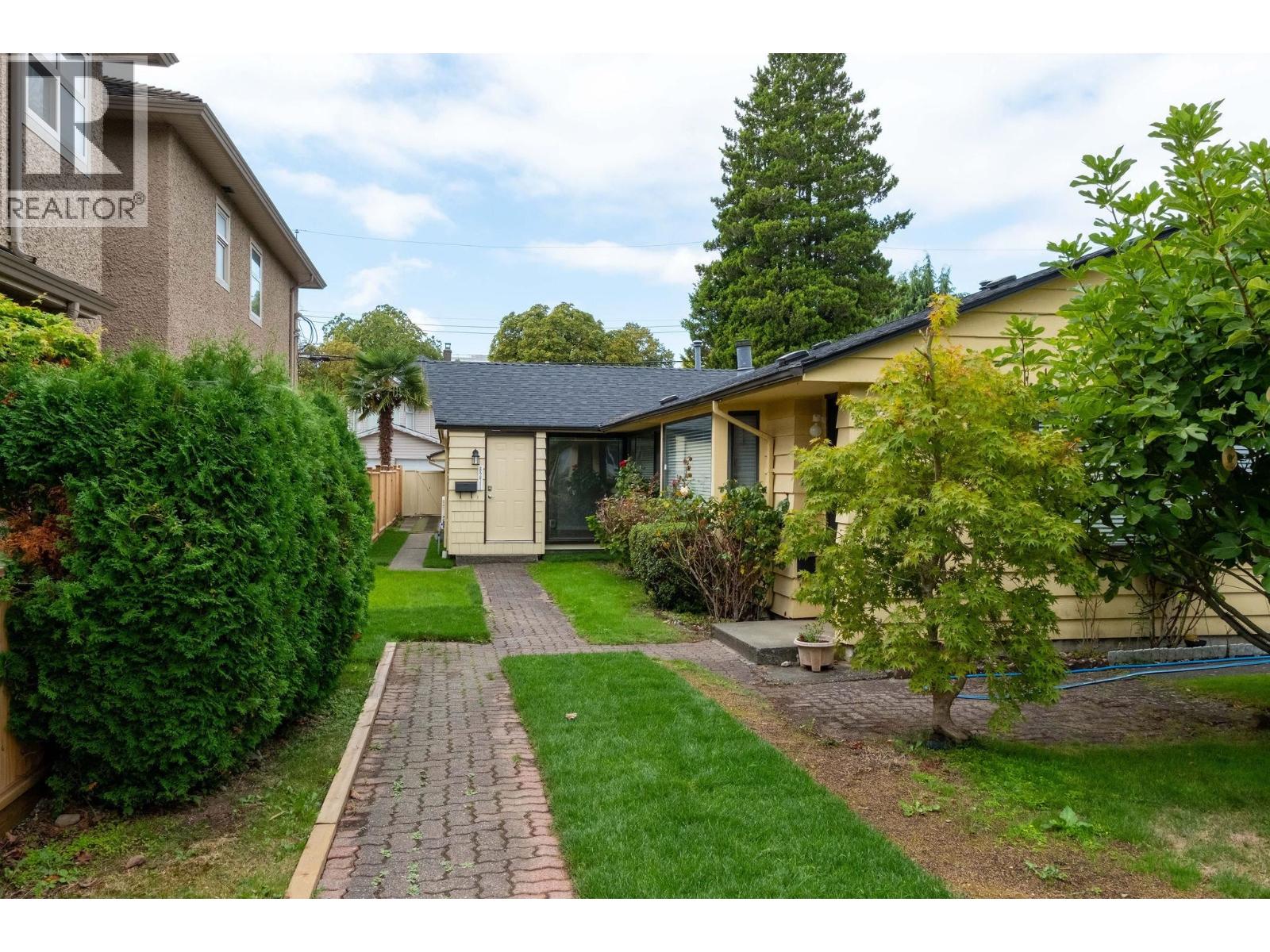 Property image for 8271 LAUREL STREET|Vancouver, British Columbia V6P3V2