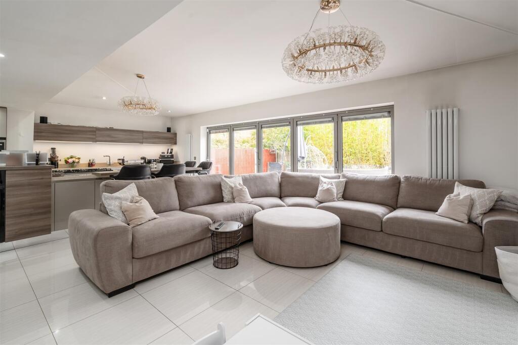 Additional image 8 of Radlow Crescent, Birmingham