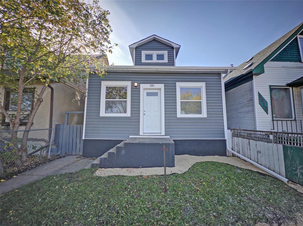Property image for 1010 BURROWS Avenue|Winnipeg, Manitoba R2X0R7