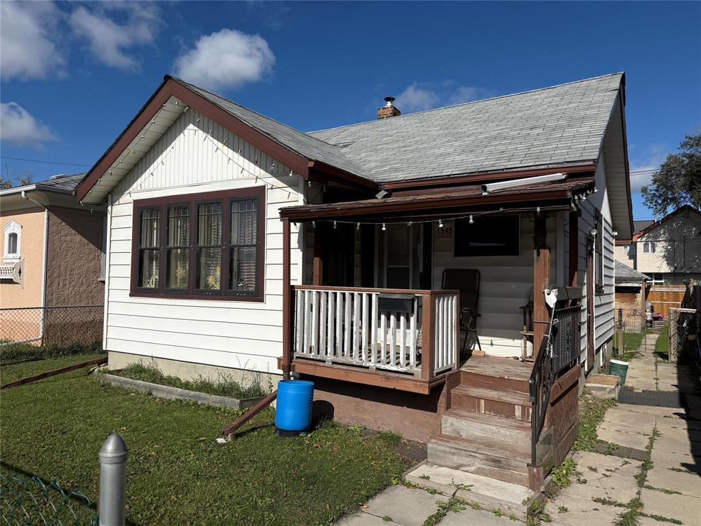 Property image for 1545 Lincoln Avenue|Winnipeg, Manitoba R3E0Y9