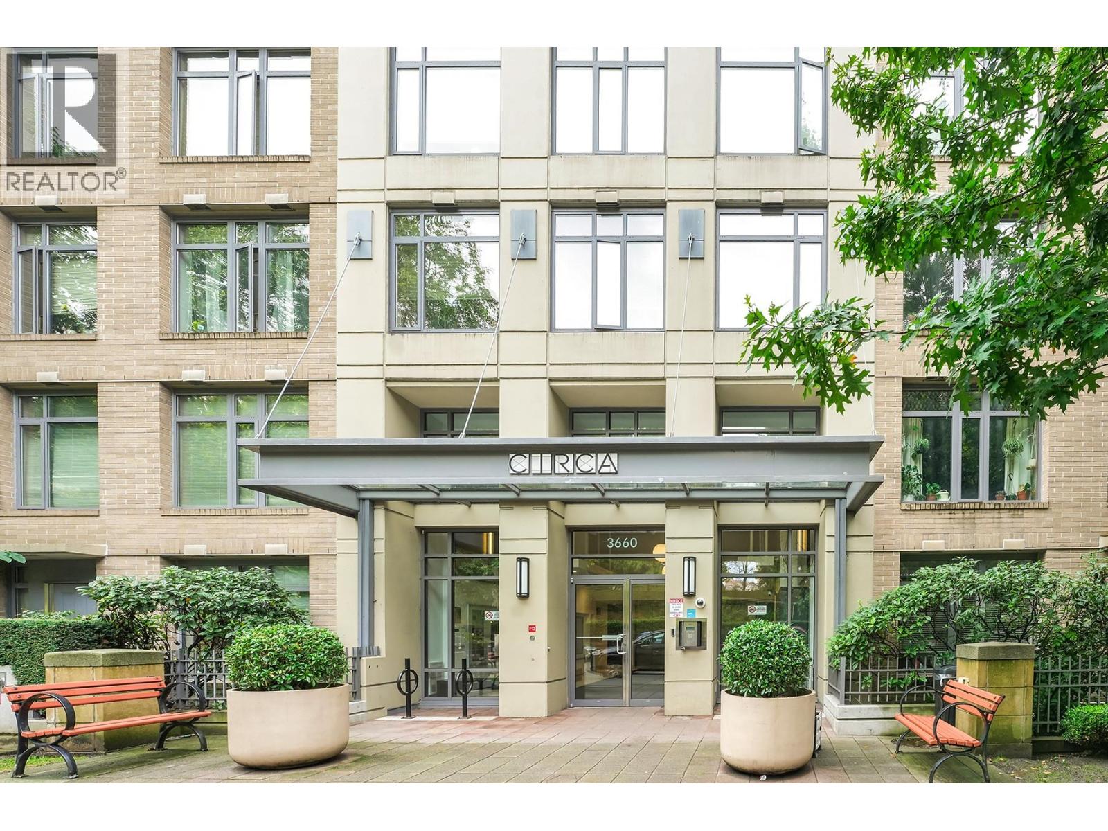 1808 3660 VANNESS AVENUE|Vancouver, British Columbia V5R6H8
