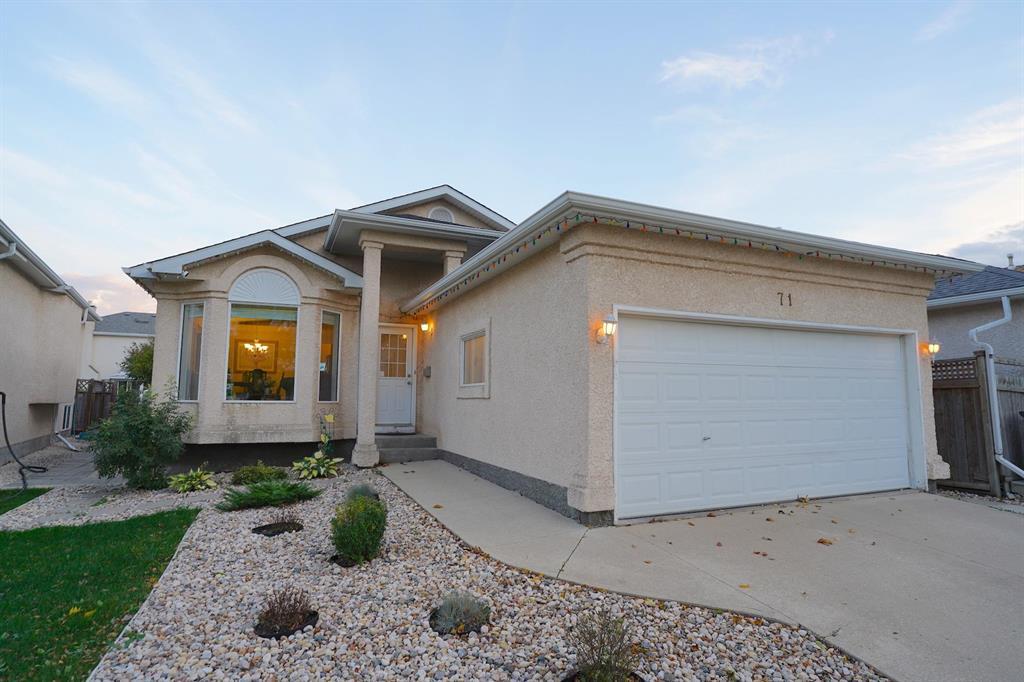 Property image for 71 Silver Springs Bay|Winnipeg, Manitoba R2K4L4