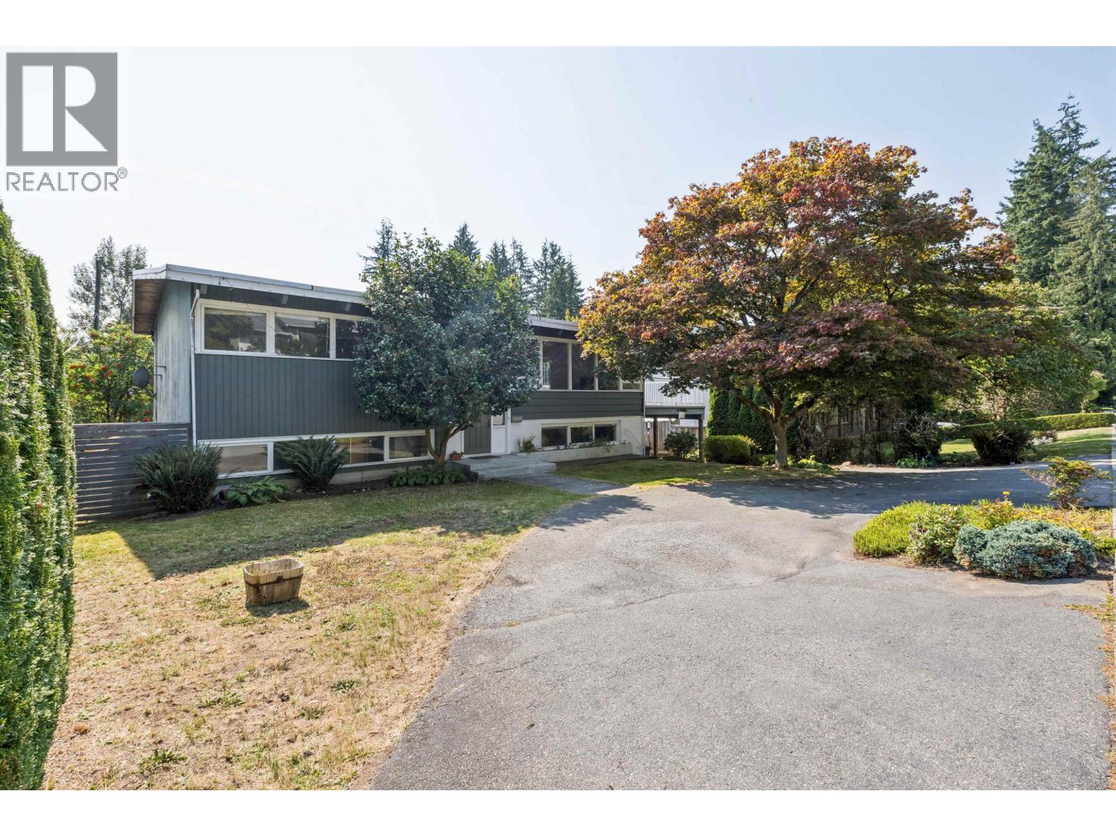 Property image for 1023 ARLINGTON CRESCENT|North Vancouver, British Columbia V7R1K8