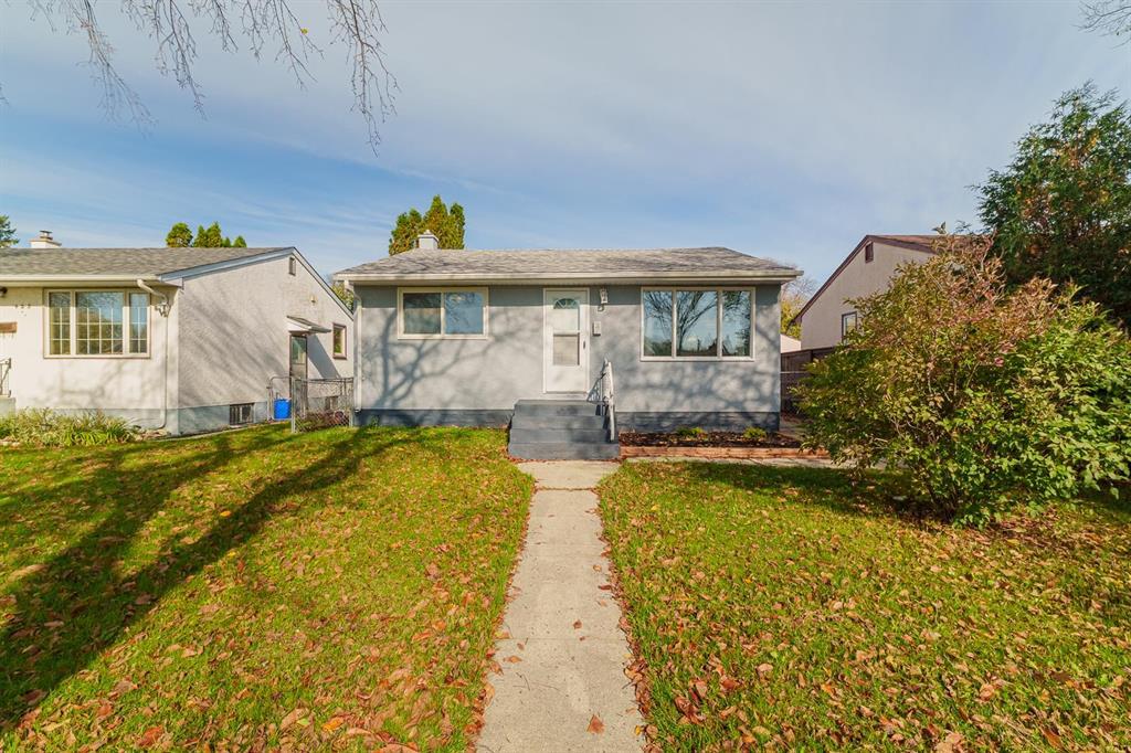 427 Harvard Avenue E|Winnipeg, Manitoba R2C0M1
