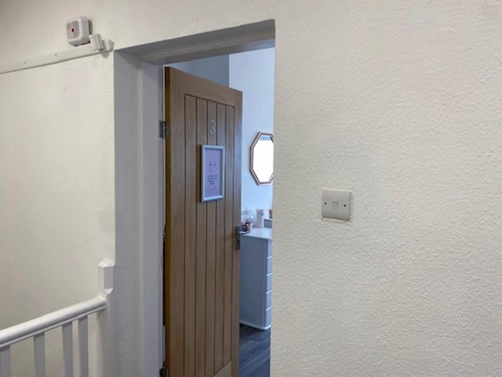Additional image 9 of Leasehold Tanning Salon & Beauty Rooms, Bristol Road South, Birmingham, B31 2PE