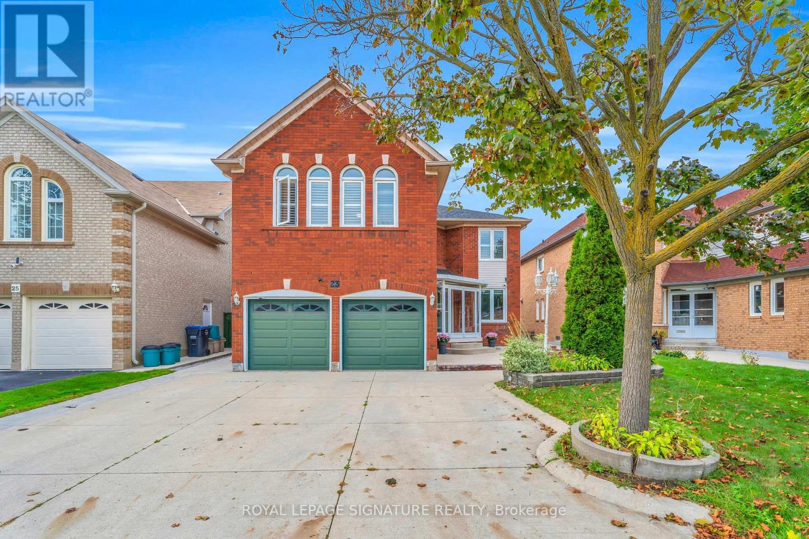 Property image for 23 RED CEDAR CRESCENT|Brampton (Sandringham-Wellington), Ontario L6R1A8
