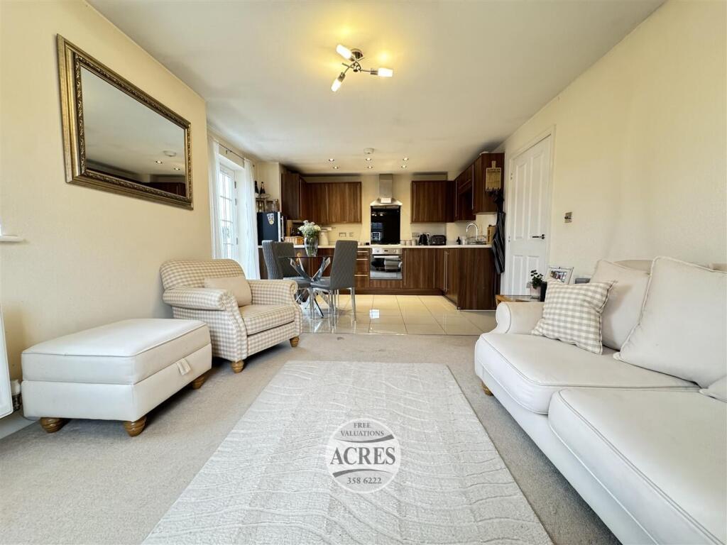 Additional image 5 of Horseshoe Crescent, Great Barr, Birmingham