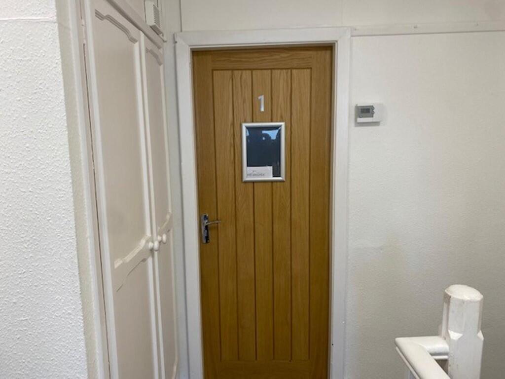 Additional image 6 of Leasehold Tanning Salon & Beauty Rooms, Bristol Road South, Birmingham, B31 2PE