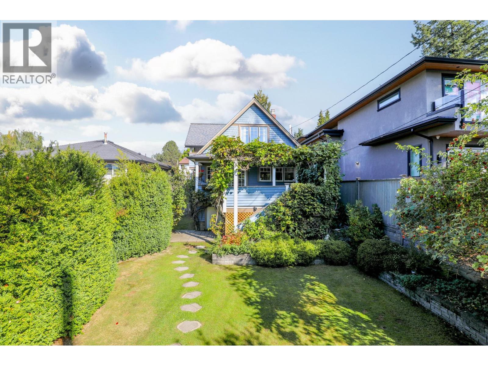 Property image for 341 W 22ND STREET|North Vancouver, British Columbia V7M2A3