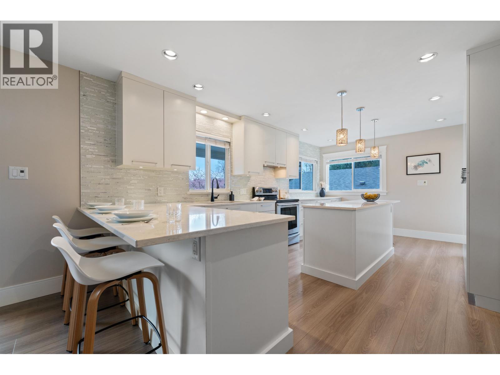 Property image for 1281 MARSDEN COURT|Burnaby, British Columbia V5A3K2