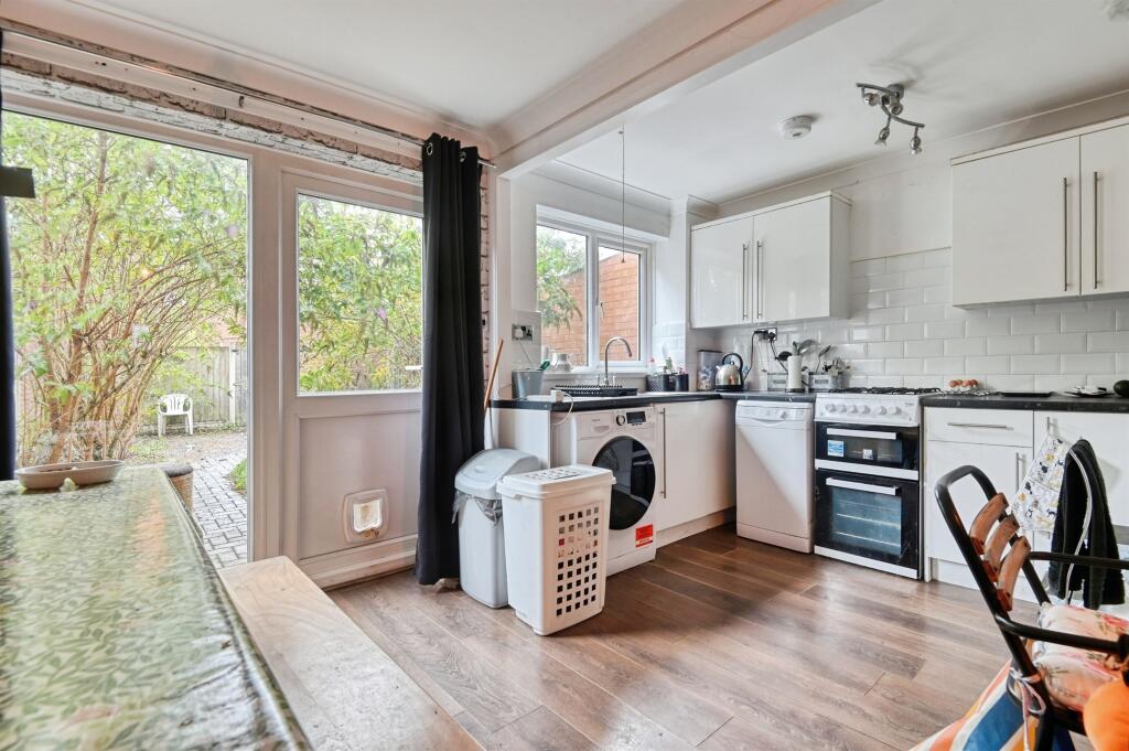 Additional image 16 of Daimler Close, BIRMINGHAM