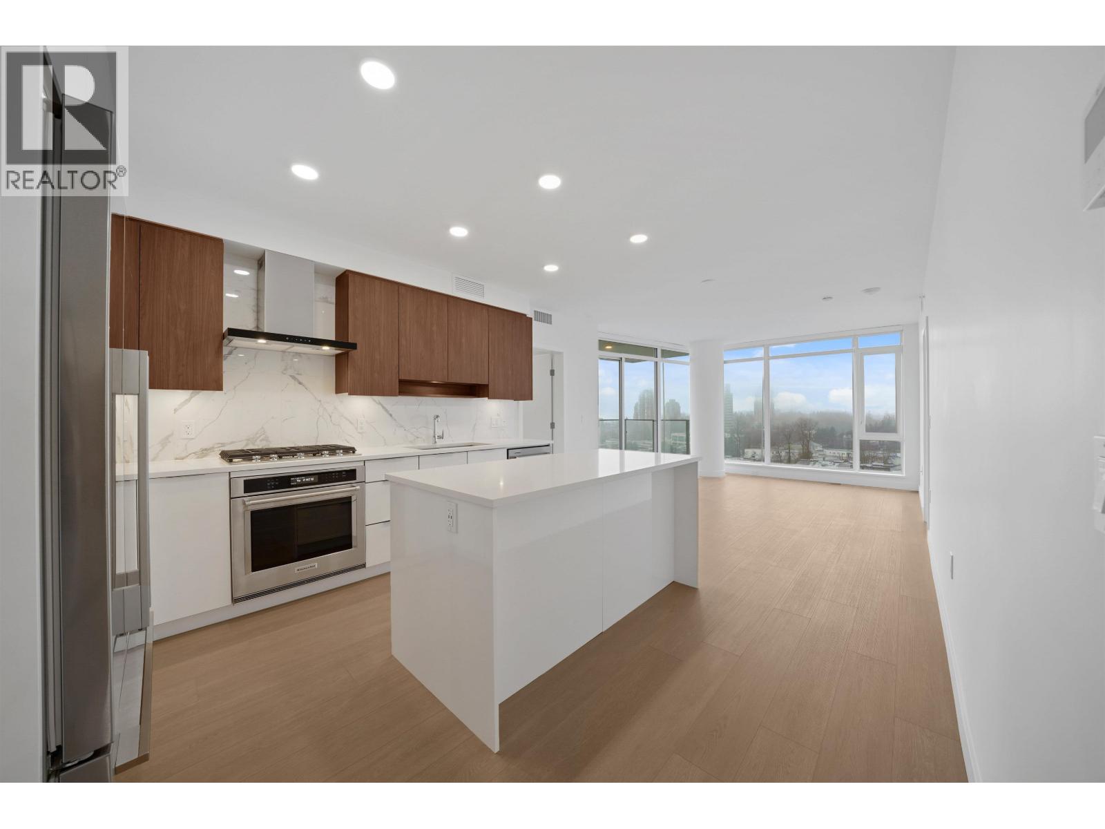 Property image for 1101 7683 PARK CRESCENT|Burnaby, British Columbia V3N0J4