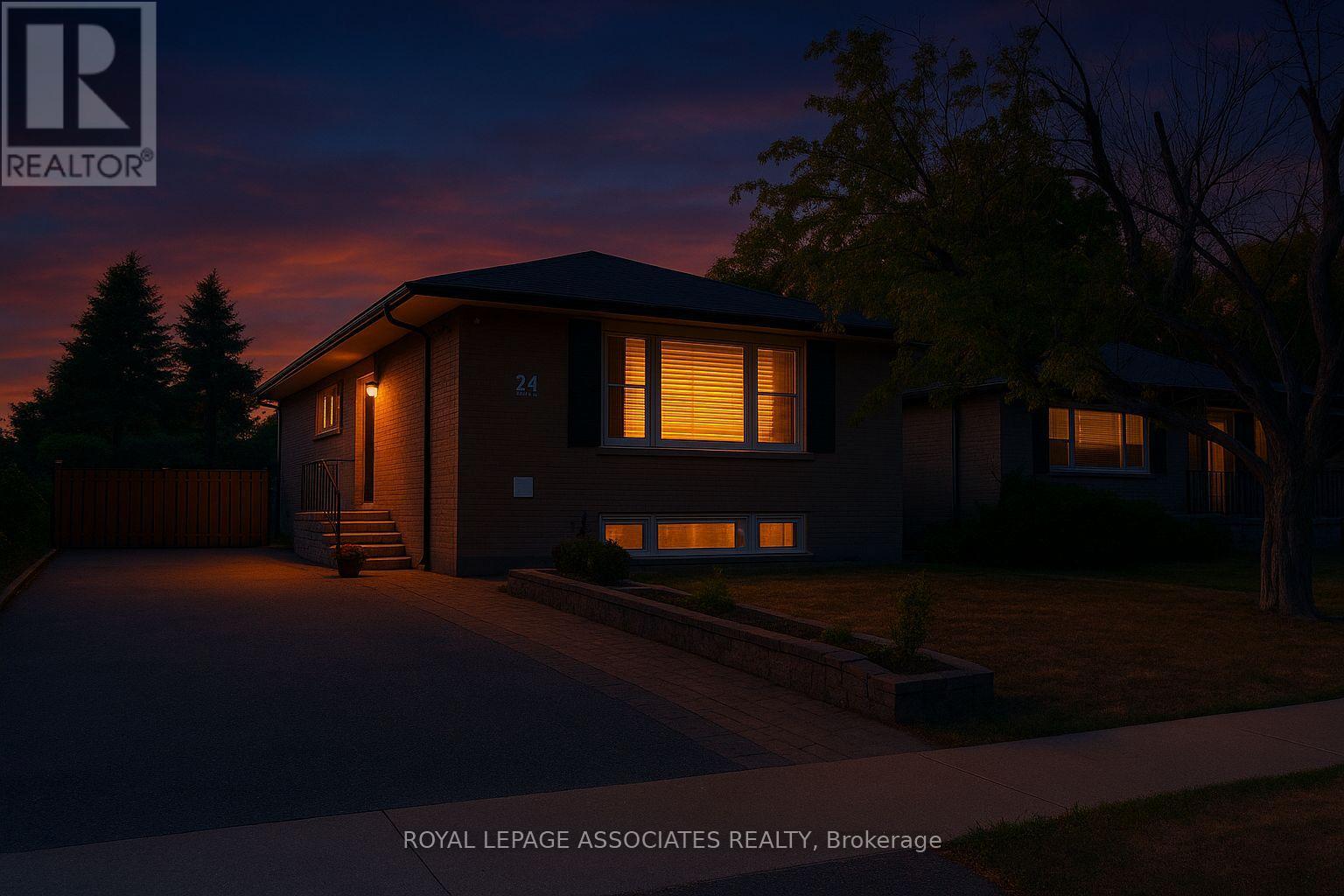 Property image for 24 HURLEY CRESCENT|Toronto (Bendale), Ontario M1P4H4