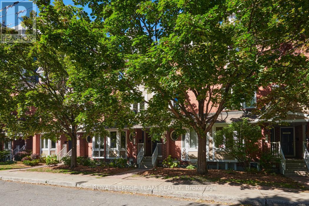 Property image for 299 NEPEAN STREET|Ottawa, Ontario K1R5G2