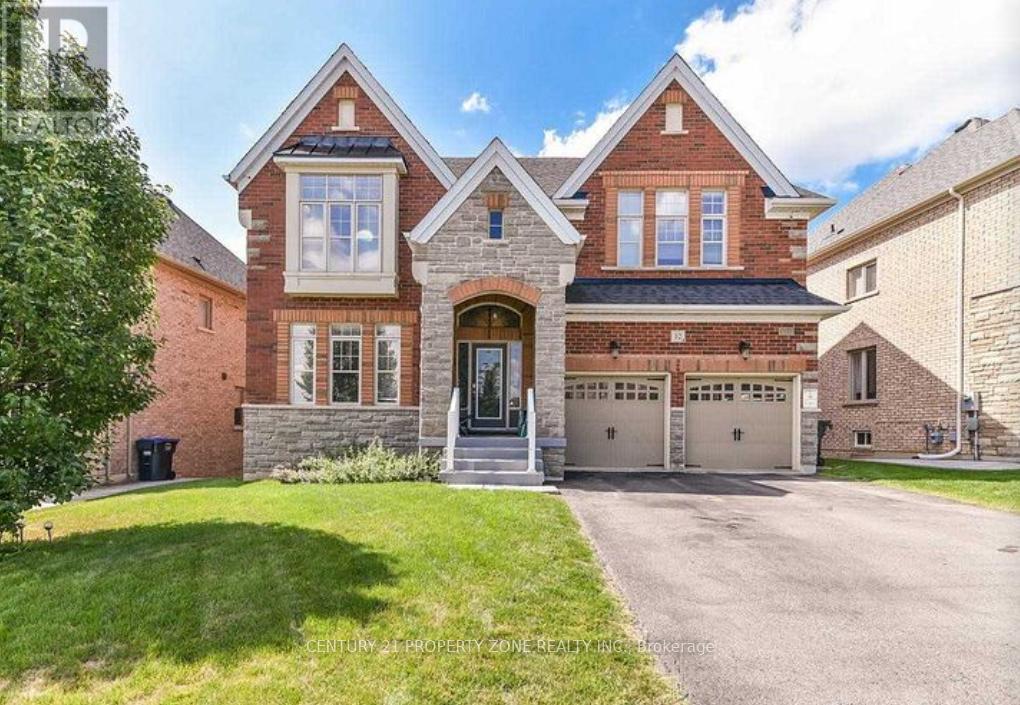 Property image for 12 FORT WILLIAMS DRIVE|Brampton (Credit Valley), Ontario L6X0W5