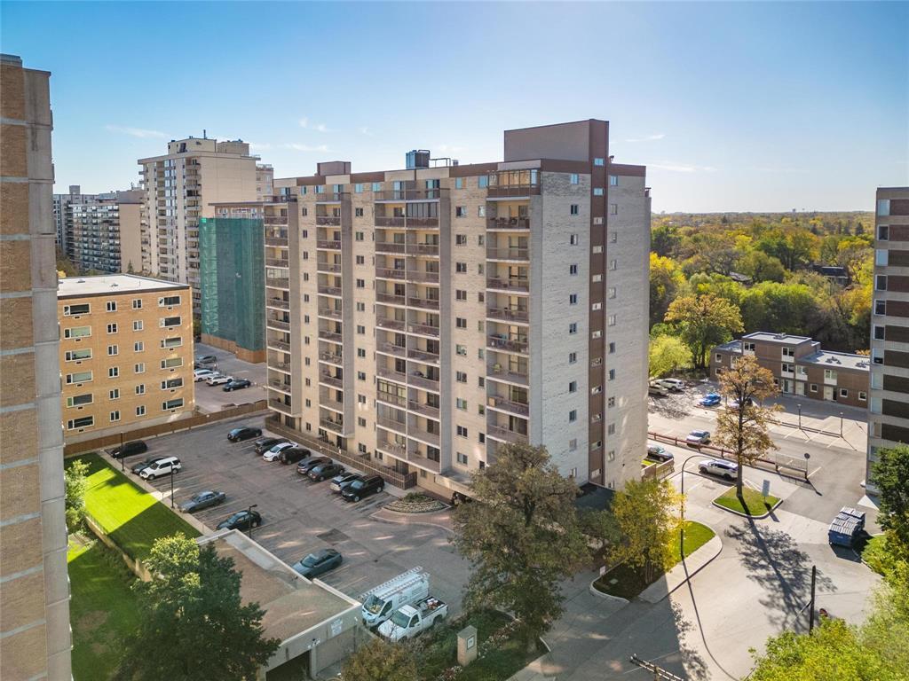 Property image for 1201 246 Roslyn Road|Winnipeg, Manitoba R3L0H5