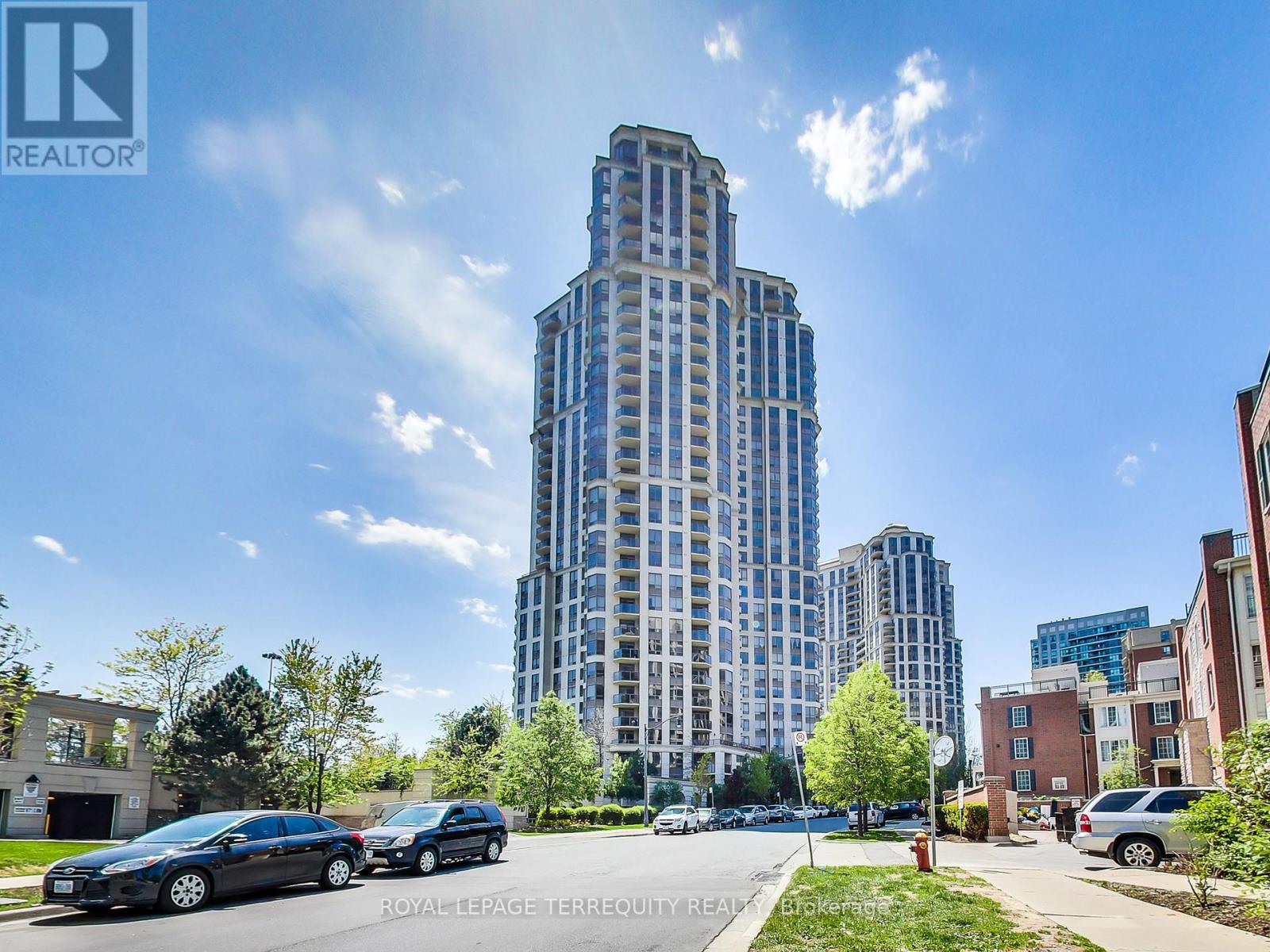 Property image for 120 - 80 HARRISON GARDEN BOULEVARD|Toronto (Willowdale East), Ontario M2N7E3