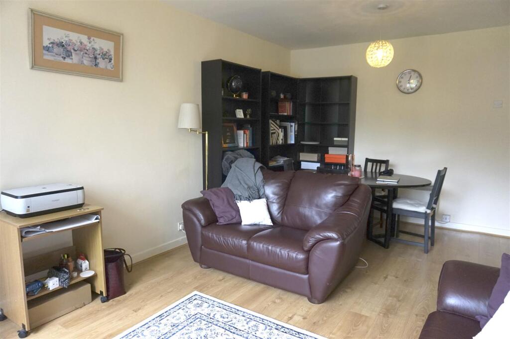 Additional image 8 of Savoy Close, Harborne, B32