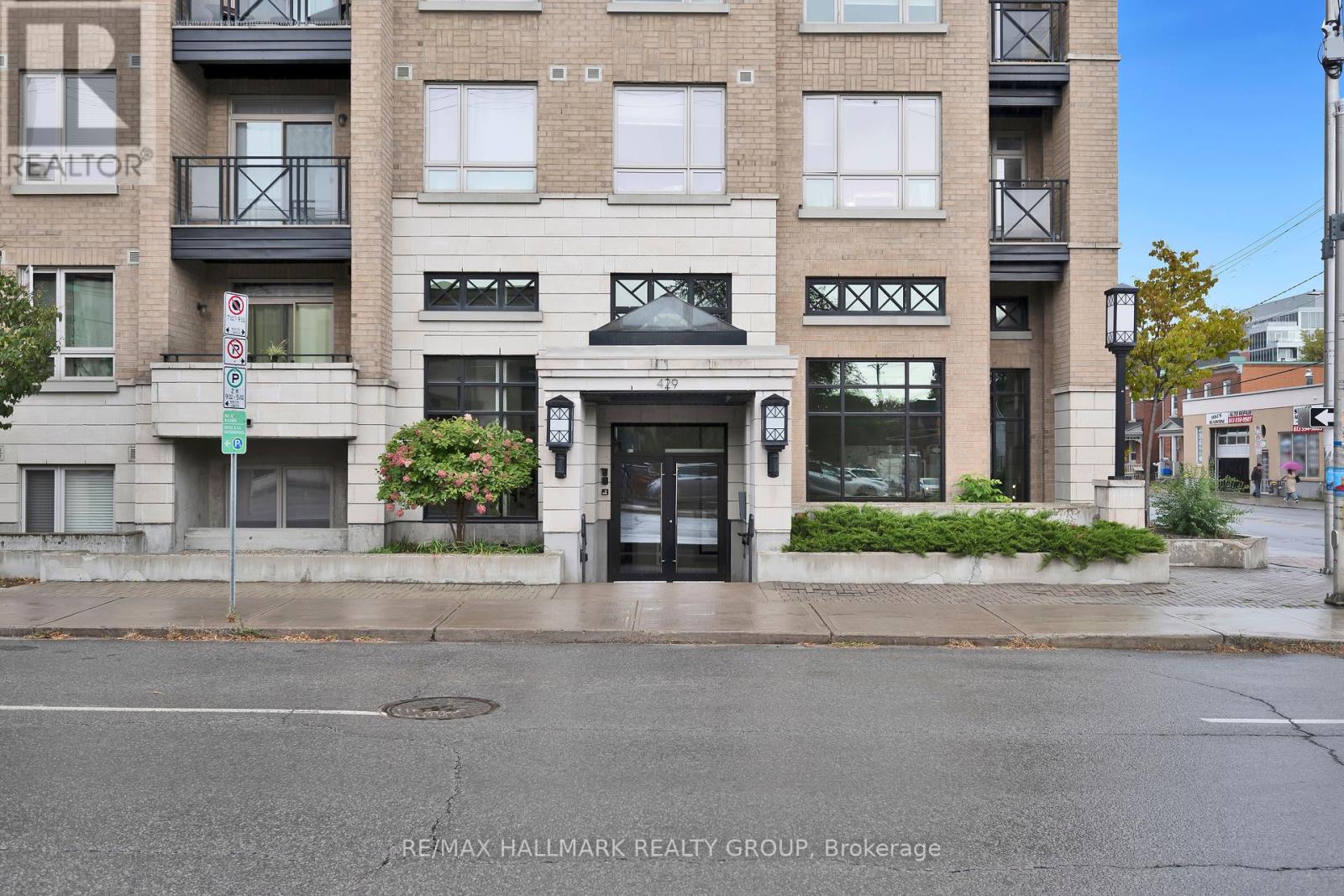 Property image for 202 - 429 KENT STREET|Ottawa, Ontario K2P1B5