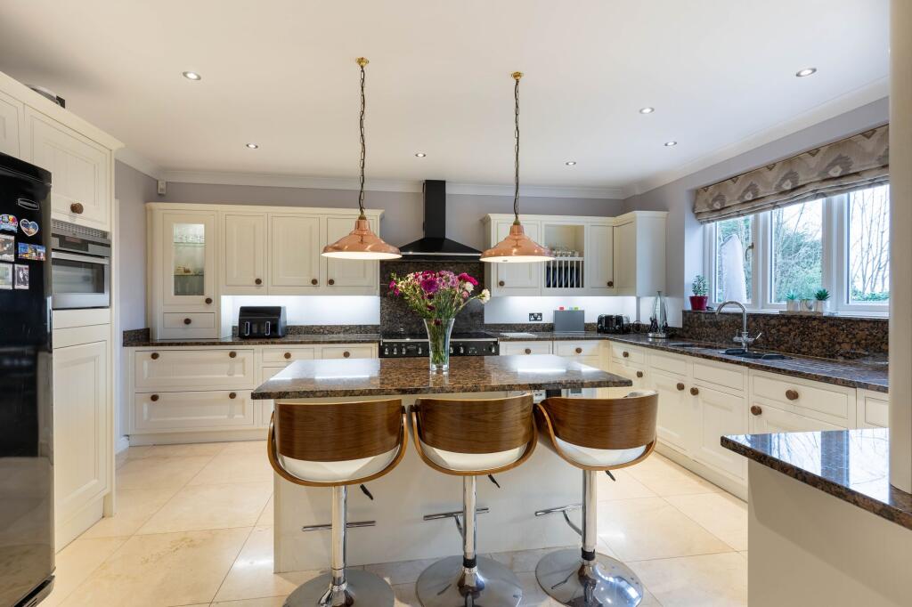 Additional image 7 of Greenhurst Drive, Barnt Green, B45