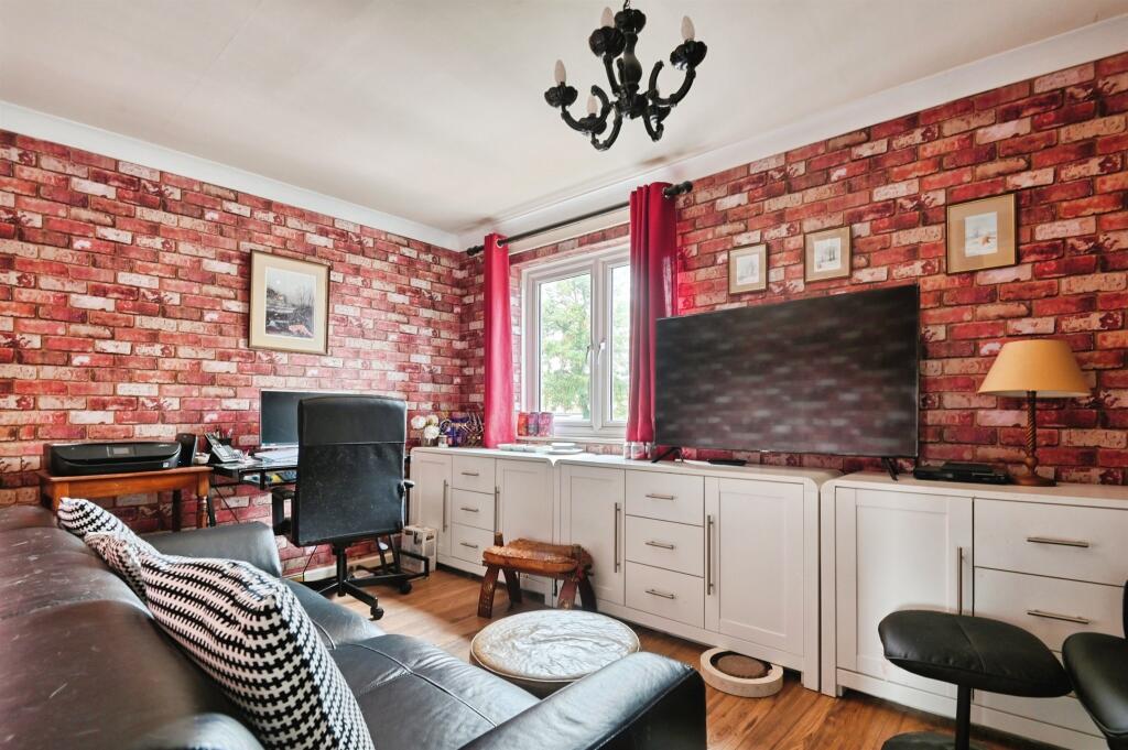 Additional image 4 of Daimler Close, BIRMINGHAM