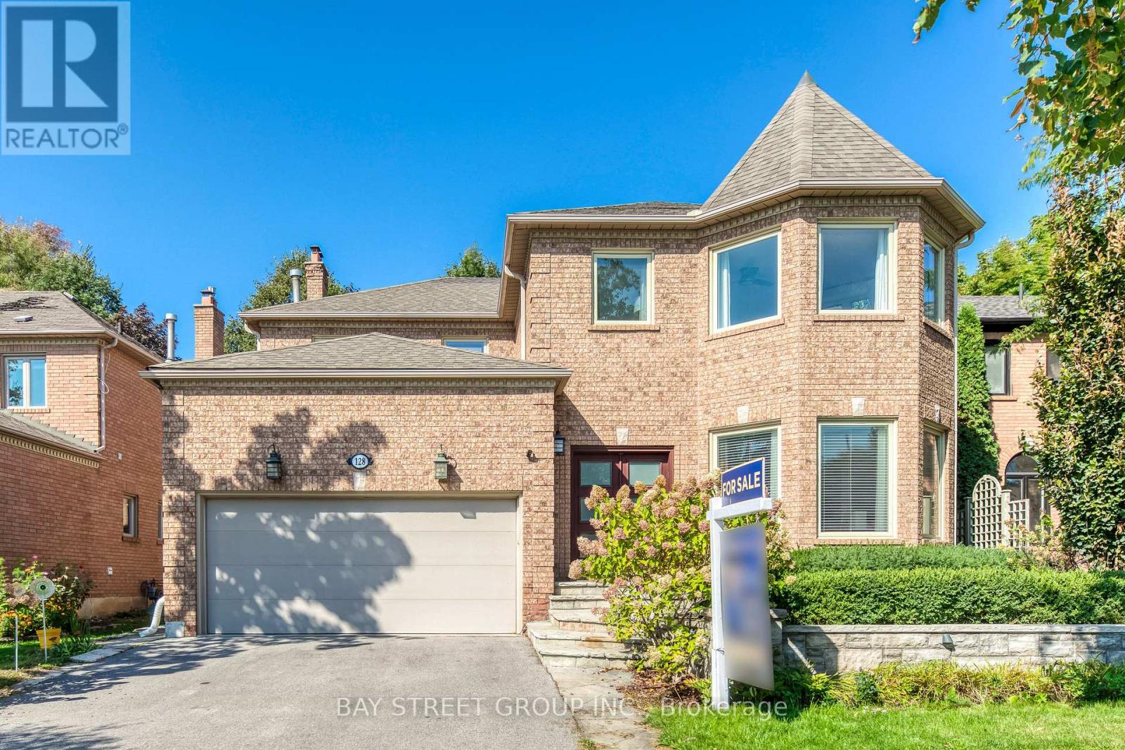 Property image for 128 BEVERLEY GLEN BOULEVARD|Vaughan (Beverley Glen), Ontario L4J7V2