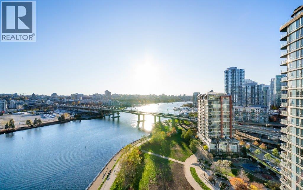 Property image for 2005 8 SMITHE MEWS|Vancouver, British Columbia V6B0A5