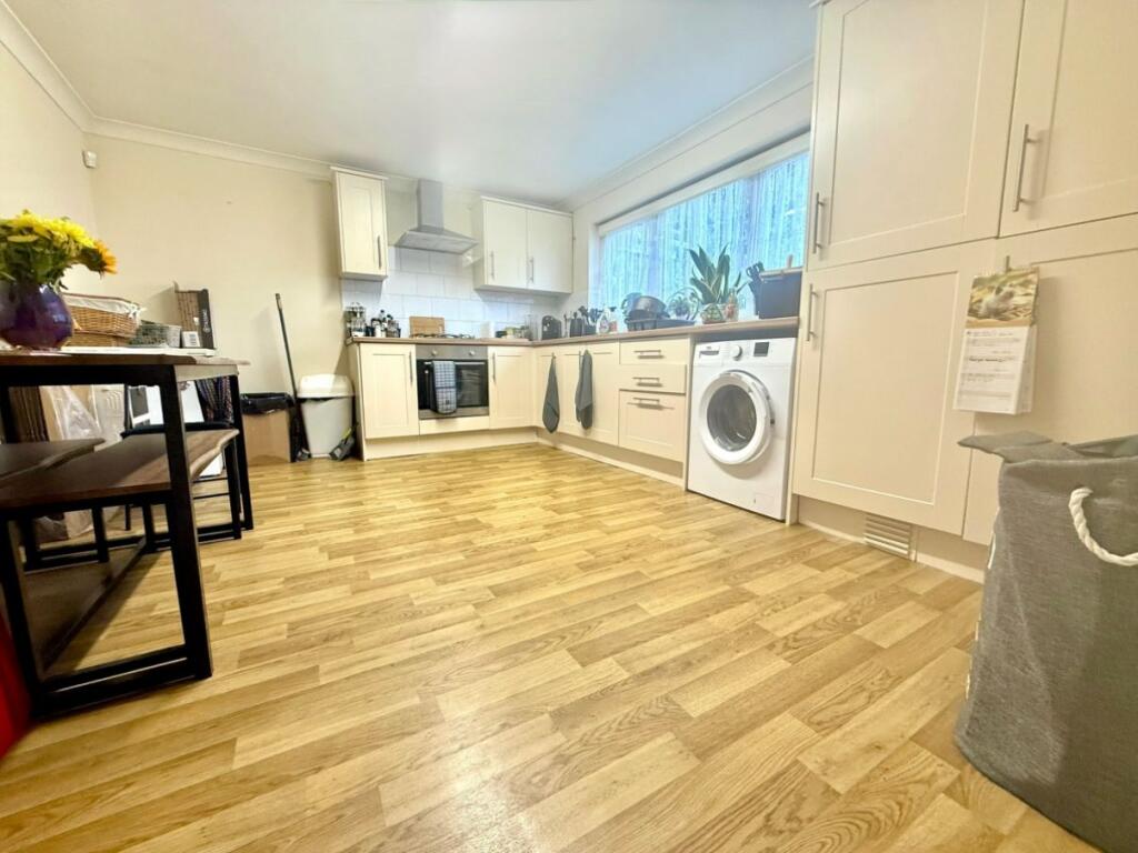 Additional image 10 of Auckland Drive, Smiths Wood