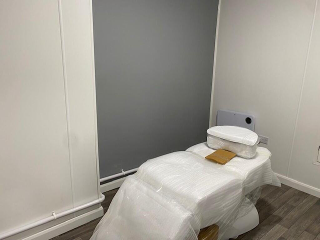 Additional image 13 of Leasehold Tanning Salon & Beauty Rooms, Bristol Road South, Birmingham, B31 2PE