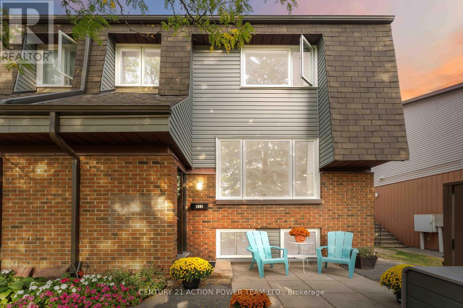 Property image for 1361 MARIGOLD CRESCENT|Ottawa, Ontario K1B5E7
