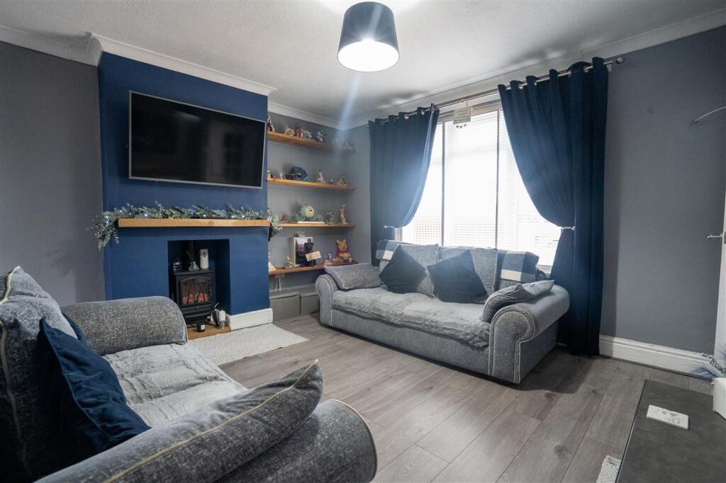 Additional image 3 of Hollington Crescent, Birmingham