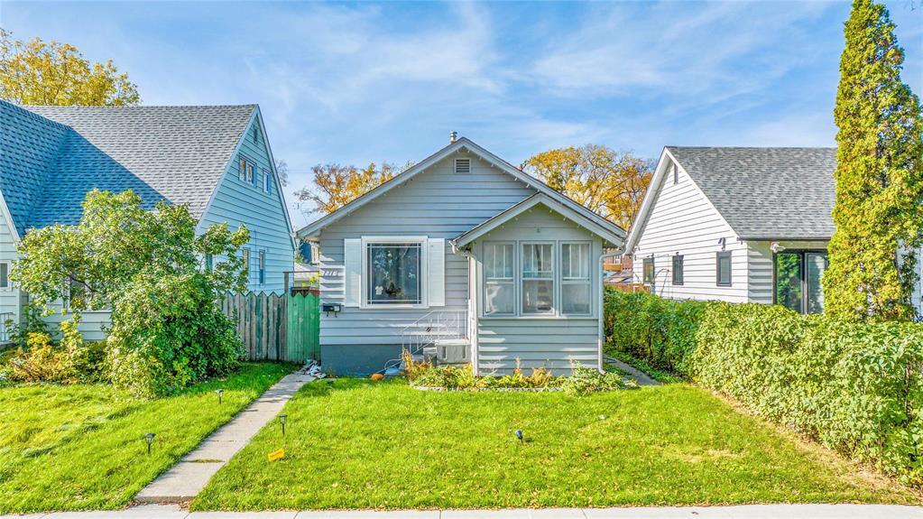 1216 Dominion Street|Winnipeg, Manitoba R3E2P8