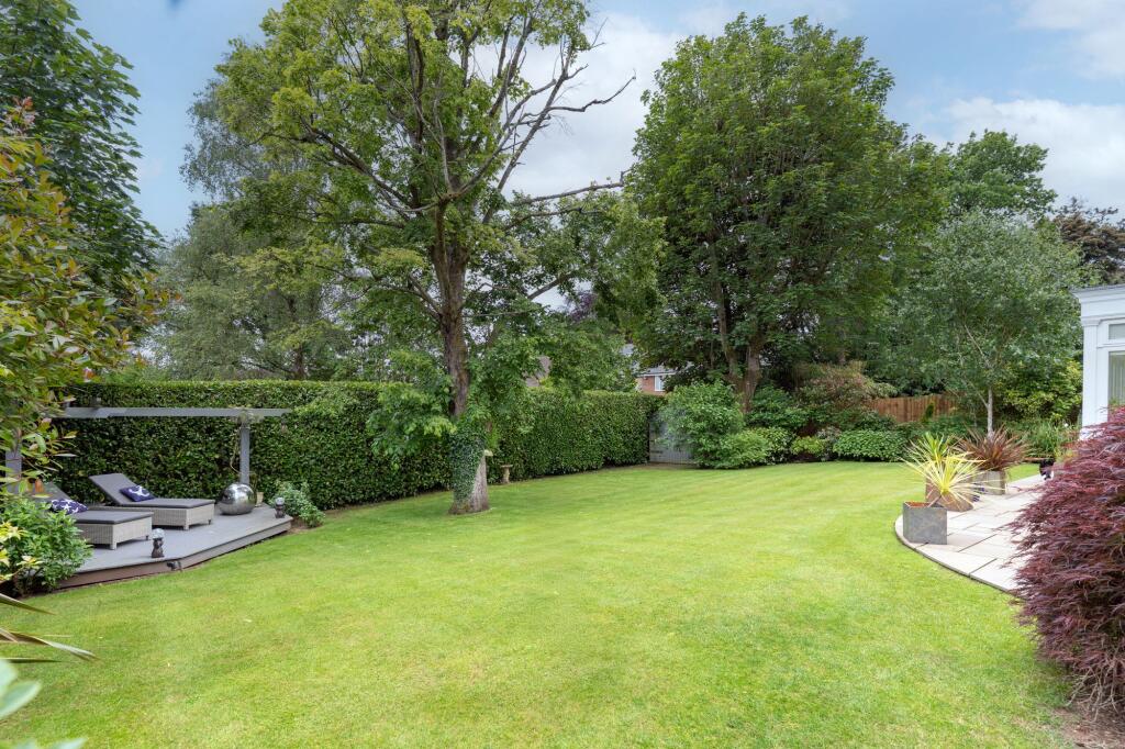 Additional image 29 of Greenhurst Drive, Barnt Green, B45