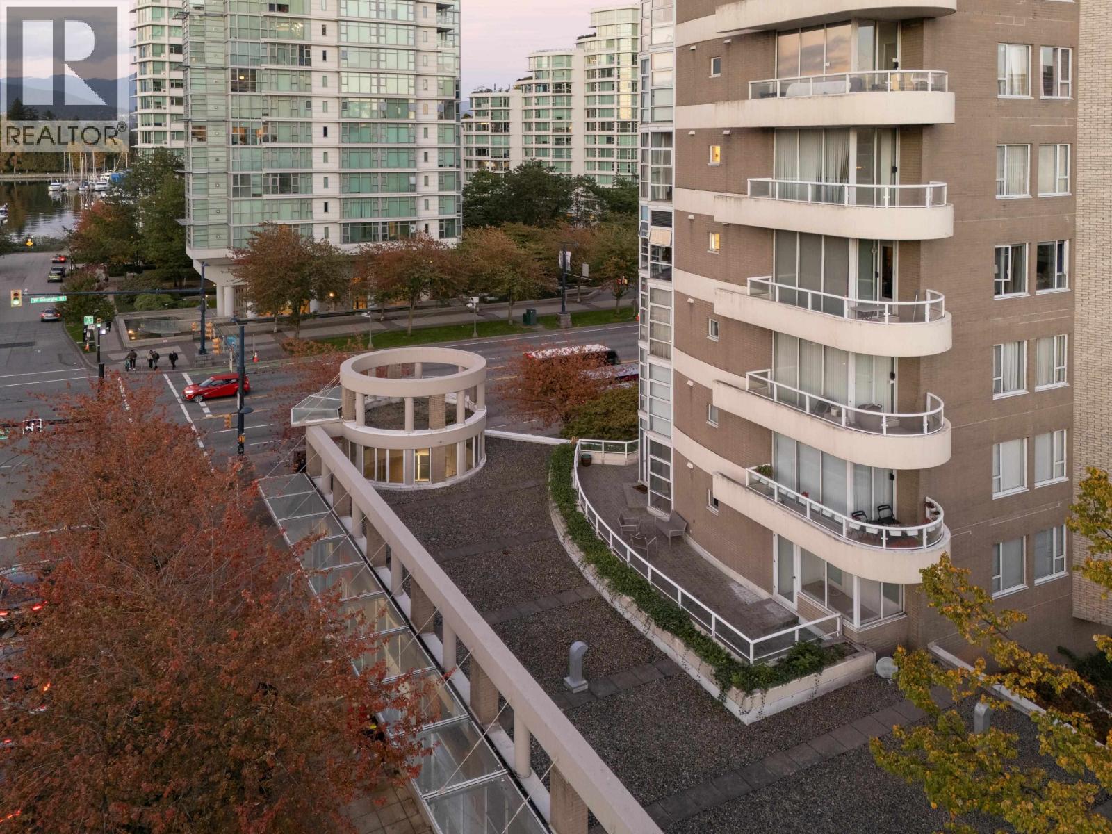 Property image for 201 1788 W GEORGIA STREET|Vancouver, British Columbia V6G2V7