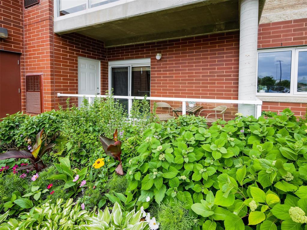 Property image for 109 495 Lindenwood Drive E|Winnipeg, Manitoba R3P2R7