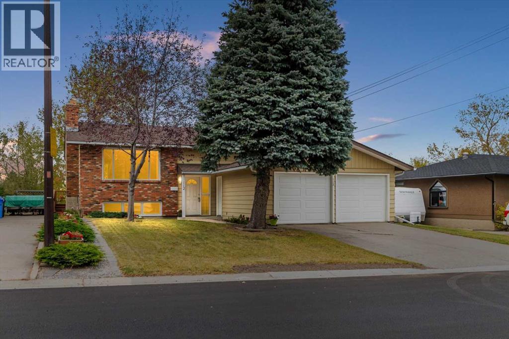 Property image for 112 Nottingham Road NW|Calgary, Alberta T2K5L8