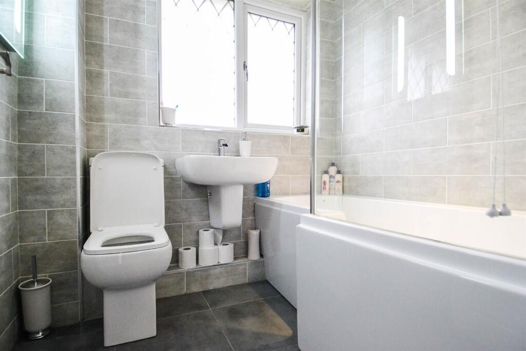 Additional image 8 of 80 Winchester Gardens, Birmingham, B31 2QB