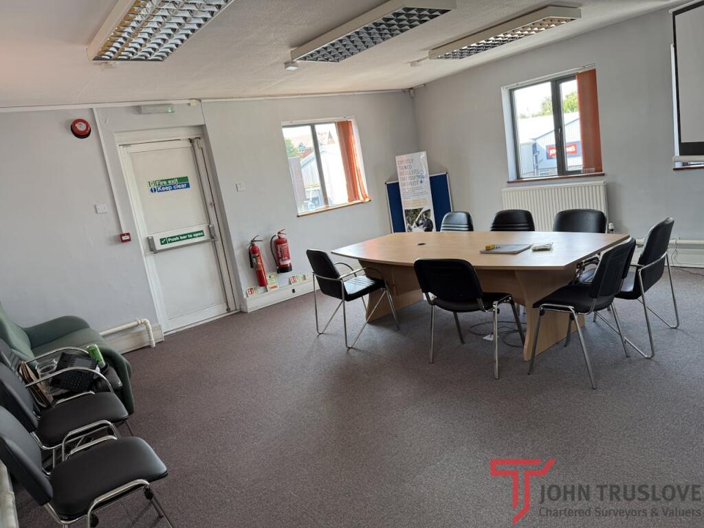 房产图片 4 - 伯克代尔大道1单元，塞利橡，伯明翰，B29 6UB