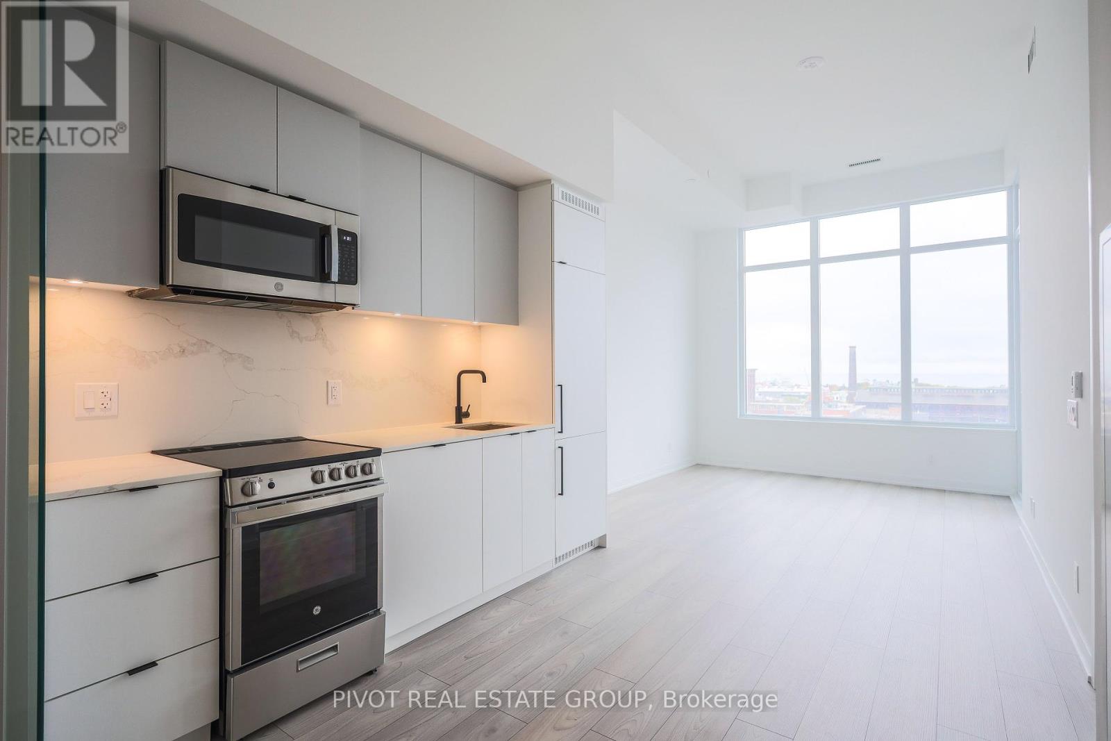 Property image for 715 - 285 DUFFERIN STREET|Toronto (South Parkdale), Ontario M6K0J2