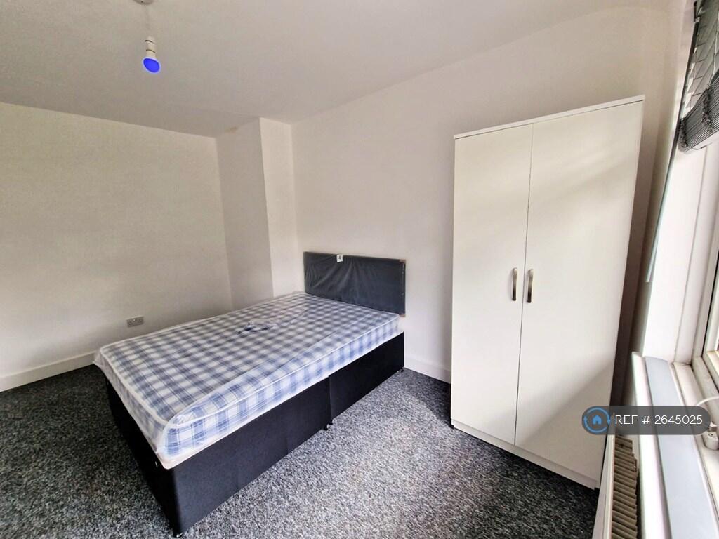 Additional image 13 of Aylesbury Crescent, Birmingham, B44