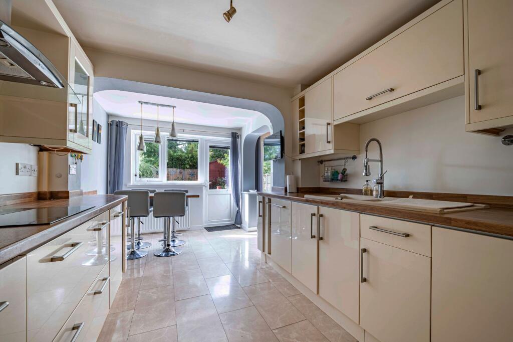 Additional image 4 of Canterbury Drive, Marston Green, B37