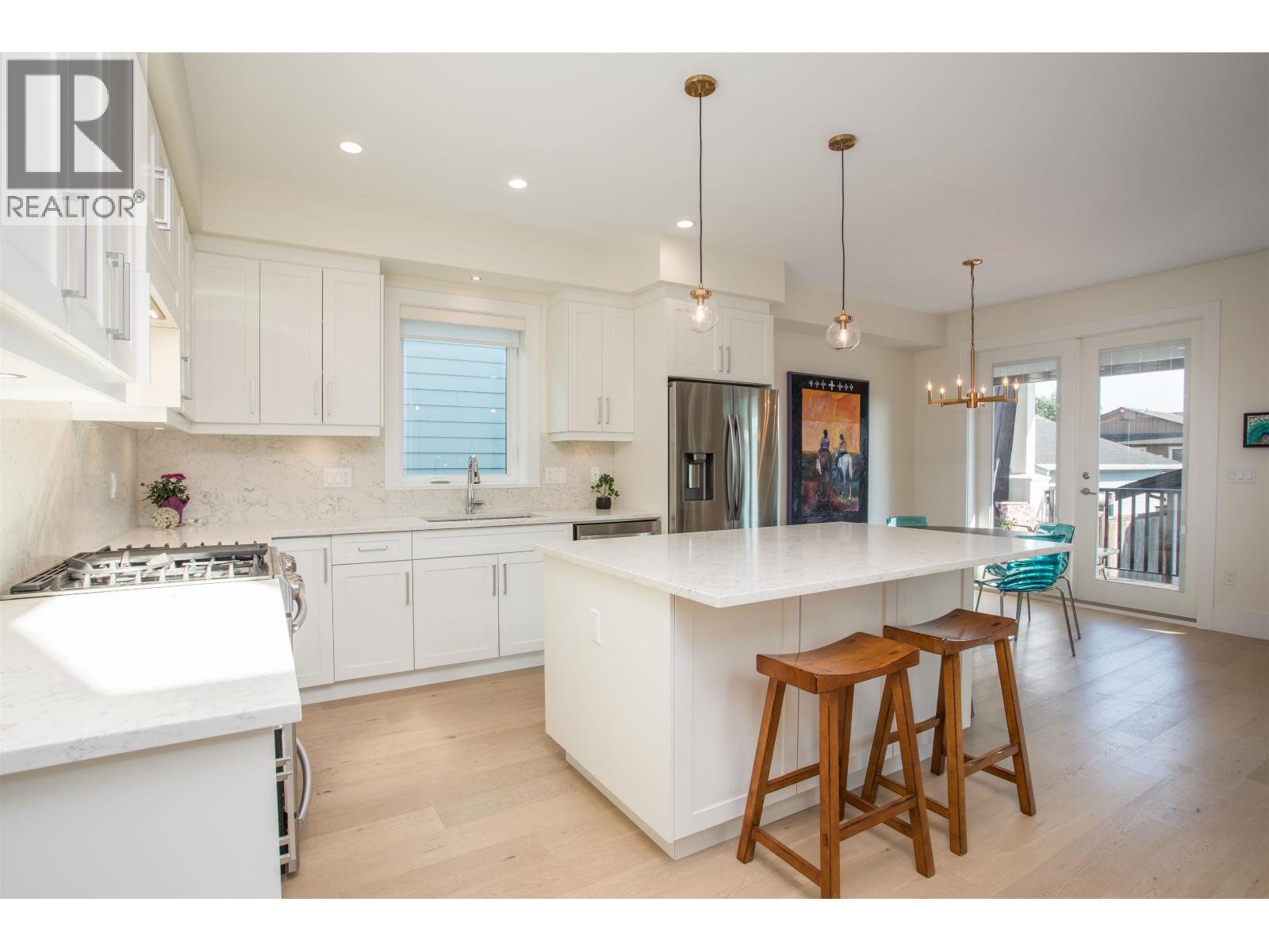 Property image for 341 E 13TH STREET|North Vancouver, British Columbia V7L2L8