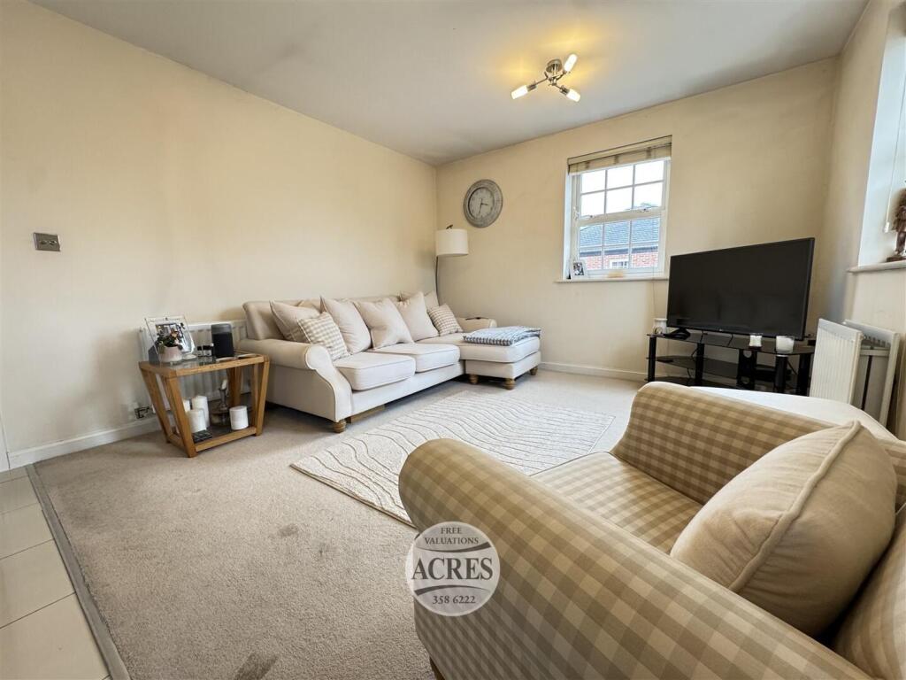 Additional image 4 of Horseshoe Crescent, Great Barr, Birmingham