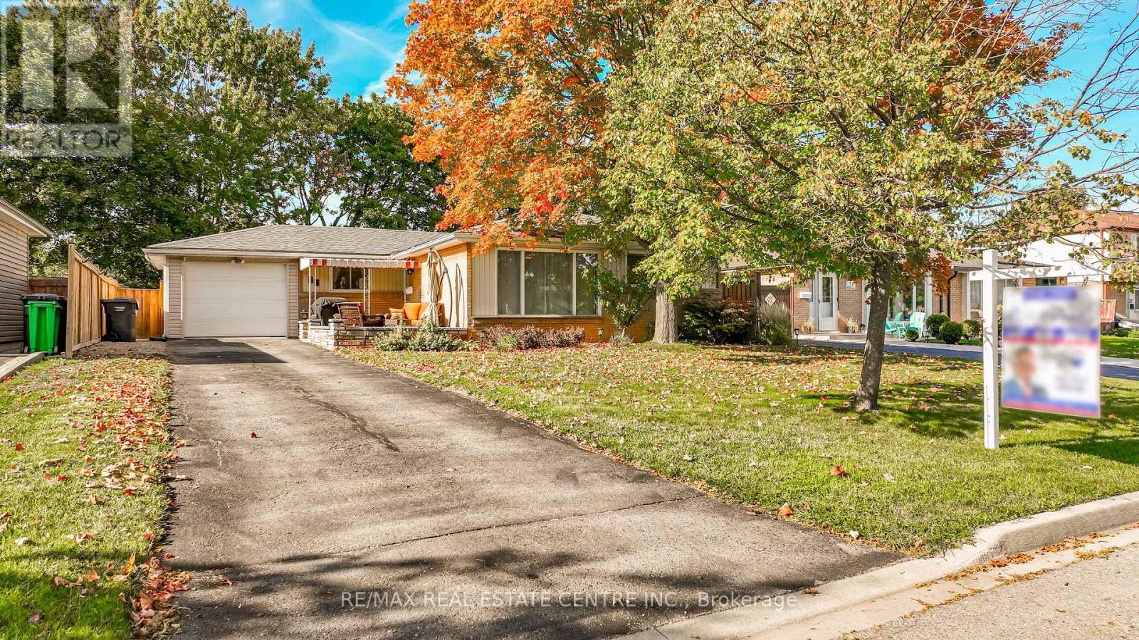 Property image for 23 BEDFORD CRESCENT|Brampton (Avondale), Ontario L6T1R5