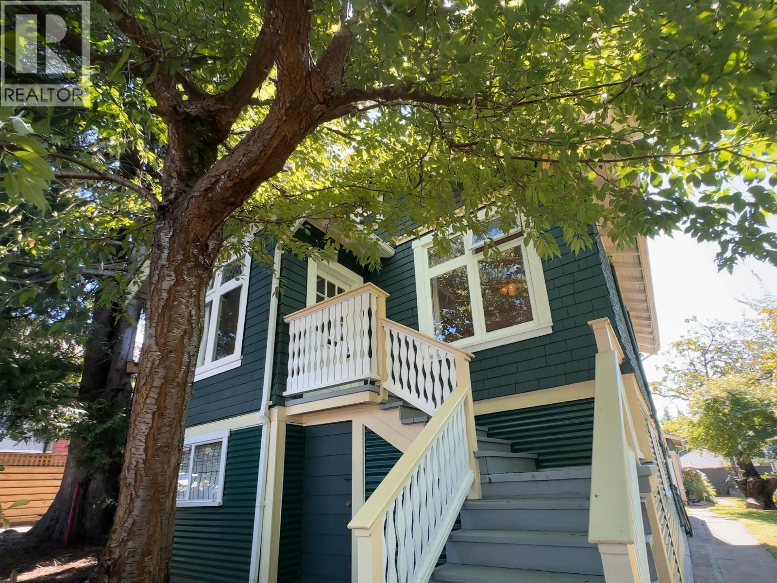 Property image for 3336 E GEORGIA STREET|Vancouver, British Columbia V5K2L4