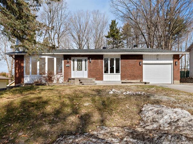 51Z Rue St-Alexandre|Gatineau (Gatineau), Quebec J8V1B3