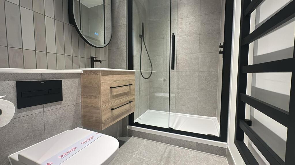 Additional image 4 of Glasswater Locks, Belmont Row, Birmingham